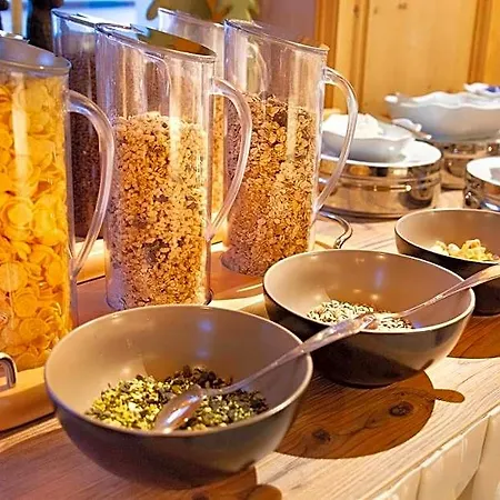 Hotel Garni Waldschlössl Ischgl