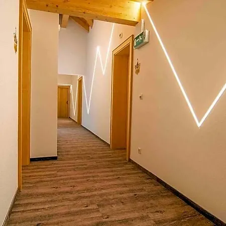 Hotel Garni Waldschlössl Ischgl