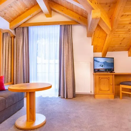 Garni Waldschloessl Otel 4*