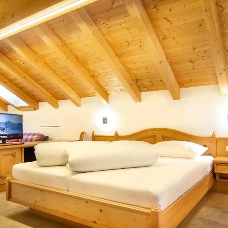 Garni Waldschloessl 4* Ischgl