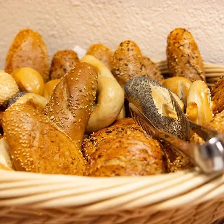 Otel Garni Waldschloessl 4*